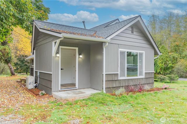 6334 Pacific Avenue SE, Lacey, WA 98503