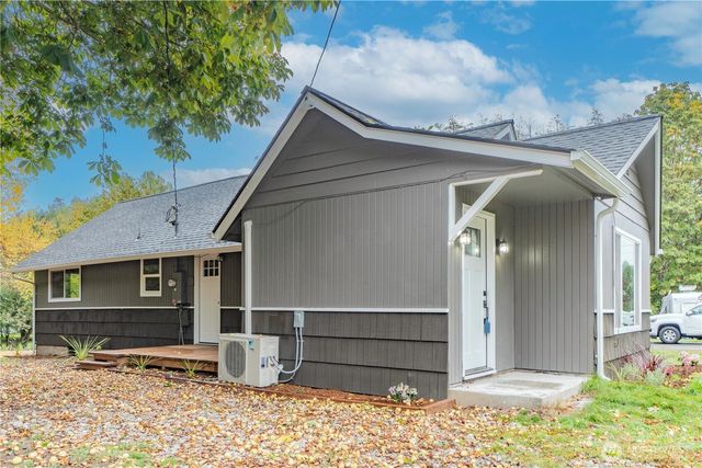 6334 Pacific Avenue SE, Lacey, WA 98503