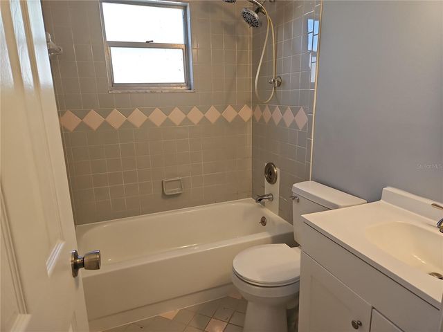 2645 NE 44TH STREET, Ocala, FL 34479