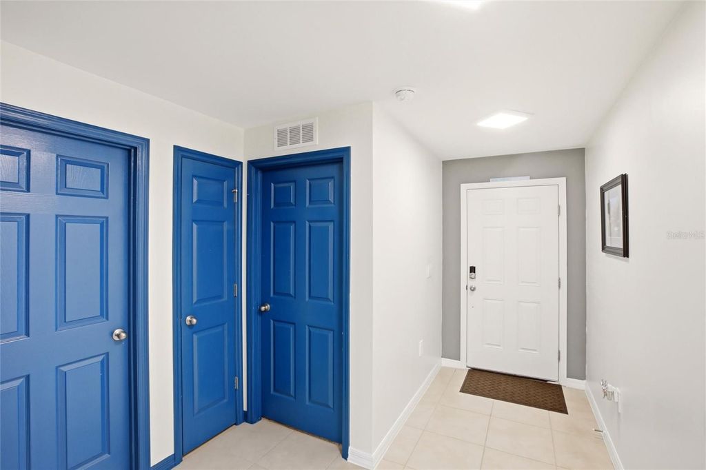 Image 4 of property listing at 3215 SORREL STREET, Port Charlotte, FL 33981