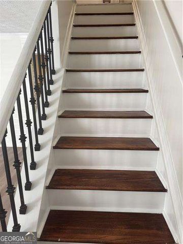 2907 Queen Anne Court, Atlanta, GA 30350