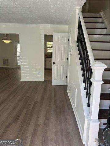 2907 Queen Anne Court, Atlanta, GA 30350