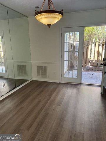 2907 Queen Anne Court, Atlanta, GA 30350