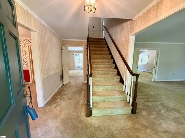 610 S. Adair Street, Clinton, SC 29325