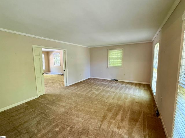610 S. Adair Street, Clinton, SC 29325