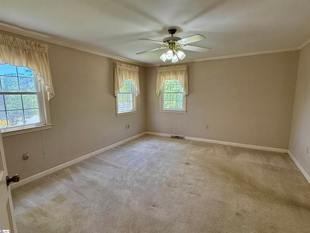 610 S. Adair Street, Clinton, SC 29325