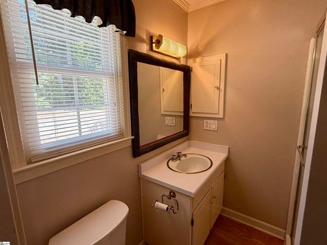 610 S. Adair Street, Clinton, SC 29325