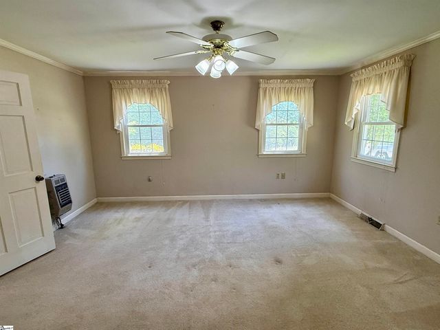 610 S. Adair Street, Clinton, SC 29325