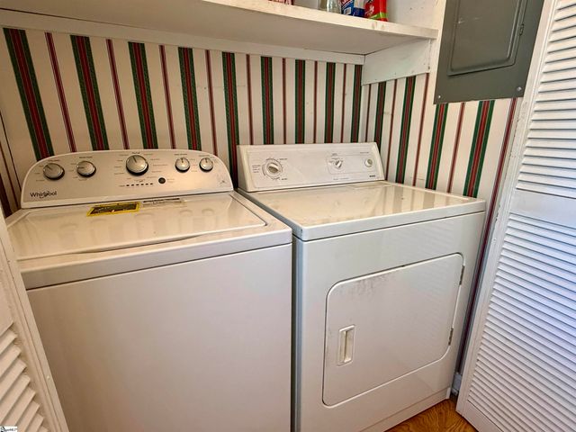 610 S. Adair Street, Clinton, SC 29325