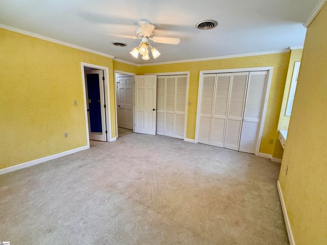 610 S. Adair Street, Clinton, SC 29325