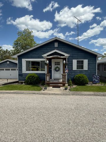 626 V Street, Bedford, IN 47421