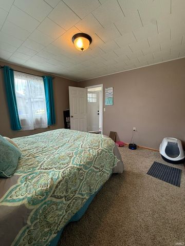 626 V Street, Bedford, IN 47421