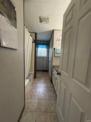626 V Street, Bedford, IN 47421