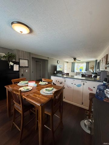 626 V Street, Bedford, IN 47421