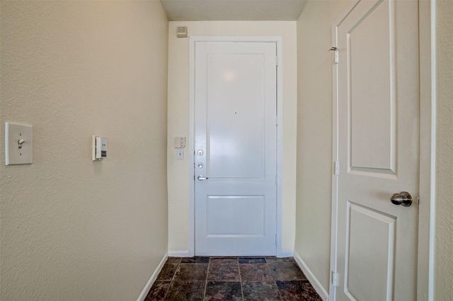 3505 Sage Road 2403, Houston, TX 77056