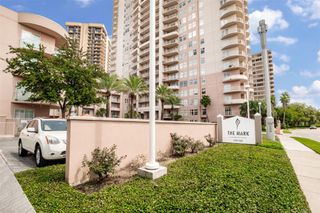 3505 Sage Road 2403, Houston, TX 77056