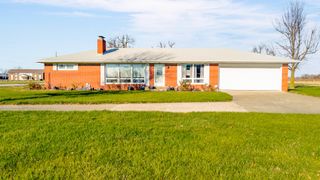 700 N JEFFERSON ST, Centralia, MO 65240