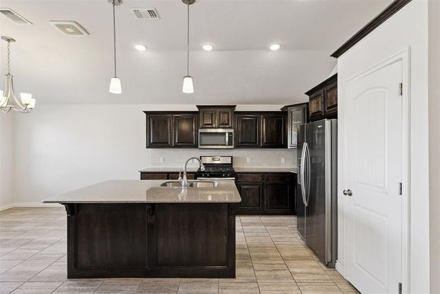 2381 NW 191st Court, Edmond, OK 73012