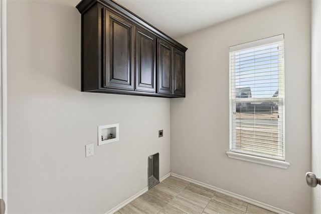 2381 NW 191st Court, Edmond, OK 73012