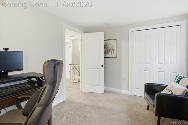 2876 Quincy Drive, Troy, MI 48085