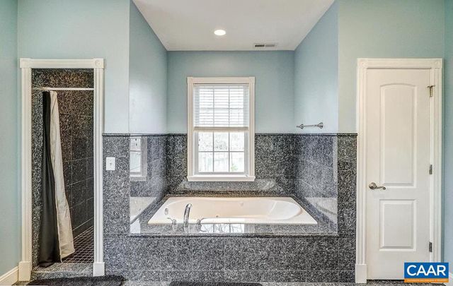 1915 LAKE FOREST DR, Mineral, VA 23117