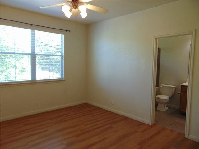 2513 ALLRED -A DR A, Austin, TX 78748