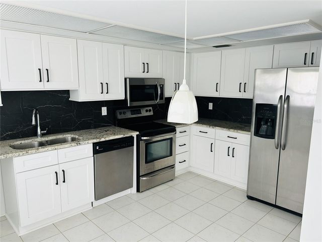 60 KAY COURT, Oldsmar, FL 34677