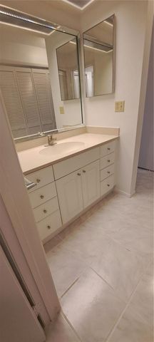 60 KAY COURT, Oldsmar, FL 34677