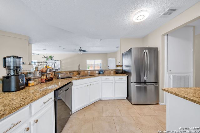 5307 Vista Run, San Antonio, TX 78247