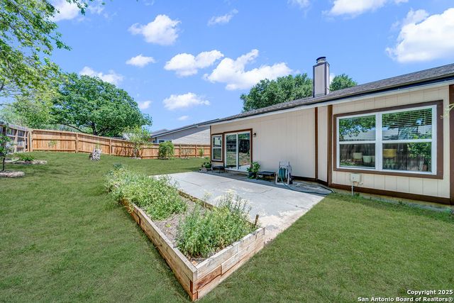 5307 Vista Run, San Antonio, TX 78247