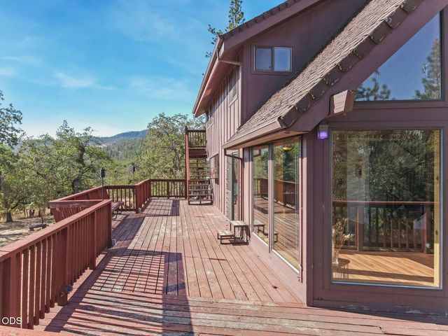 4000 E Antelope Road, Eagle Point, OR 97524