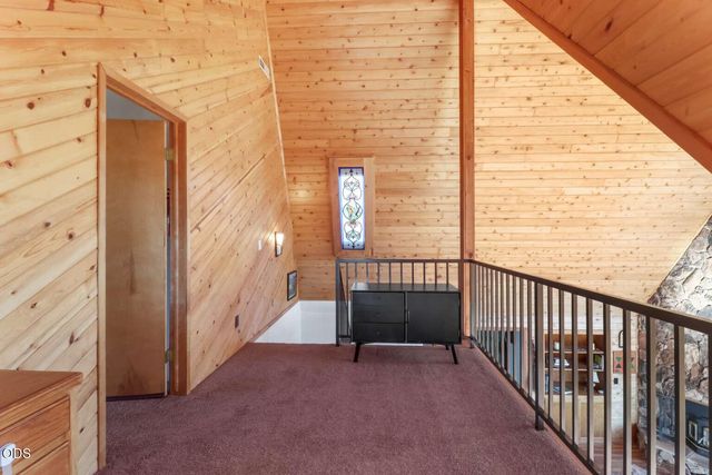 4000 E Antelope Road, Eagle Point, OR 97524