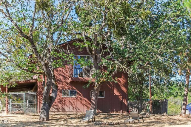 4000 E Antelope Road, Eagle Point, OR 97524