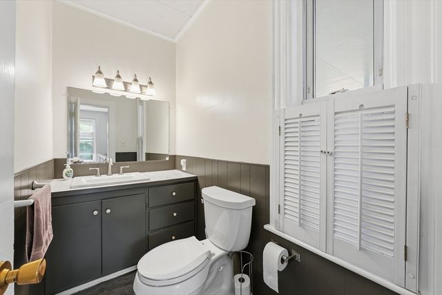 96 Washington St, Gardner, MA 01440