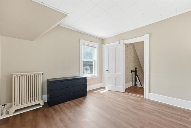 96 Washington St, Gardner, MA 01440