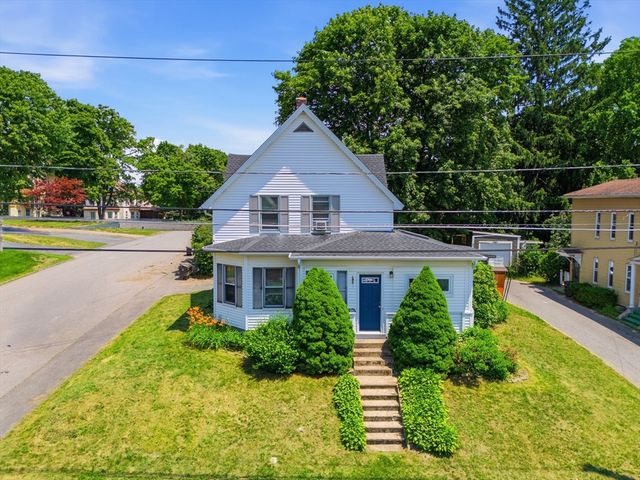 96 Washington St, Gardner, MA 01440