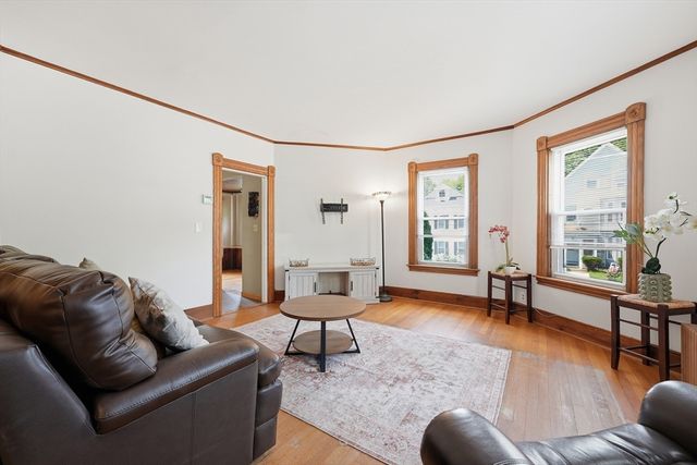 96 Washington St, Gardner, MA 01440