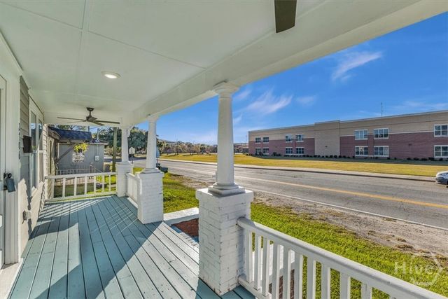 2706 Hopkins Street, Savannah, GA 31405