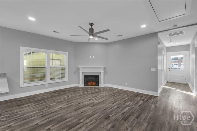 2706 Hopkins Street, Savannah, GA 31405