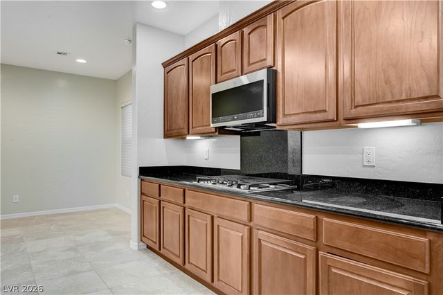 8833 SHERWOOD PARK Drive, Las Vegas, NV 89131