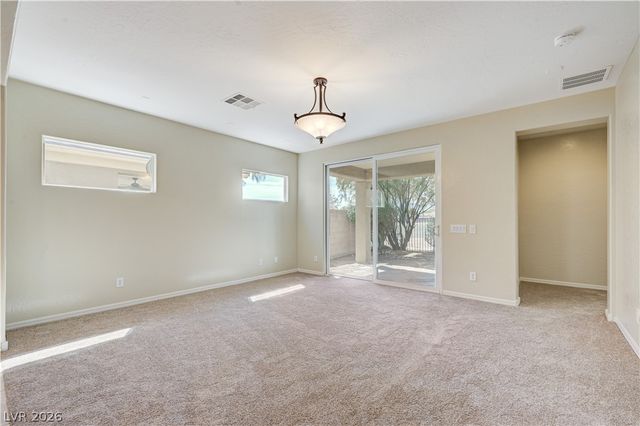 8833 SHERWOOD PARK Drive, Las Vegas, NV 89131