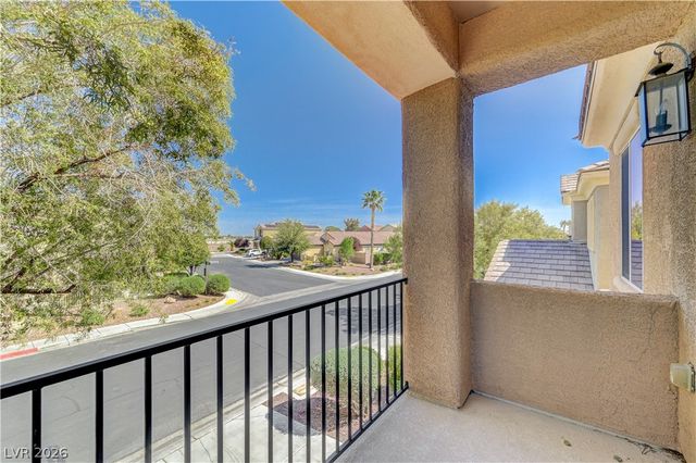 8833 SHERWOOD PARK Drive, Las Vegas, NV 89131