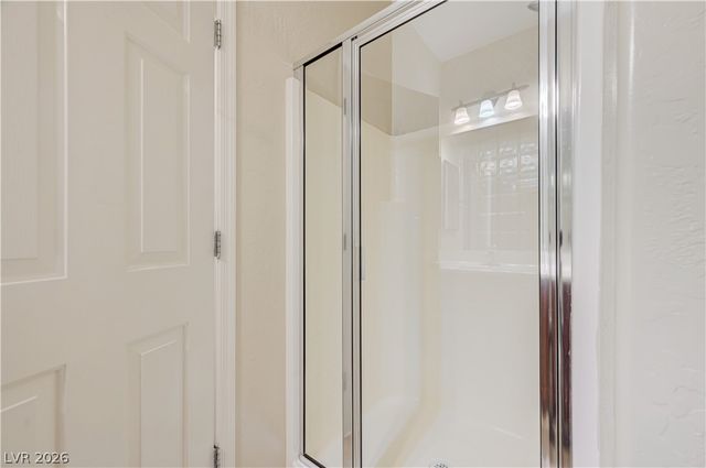 8833 SHERWOOD PARK Drive, Las Vegas, NV 89131