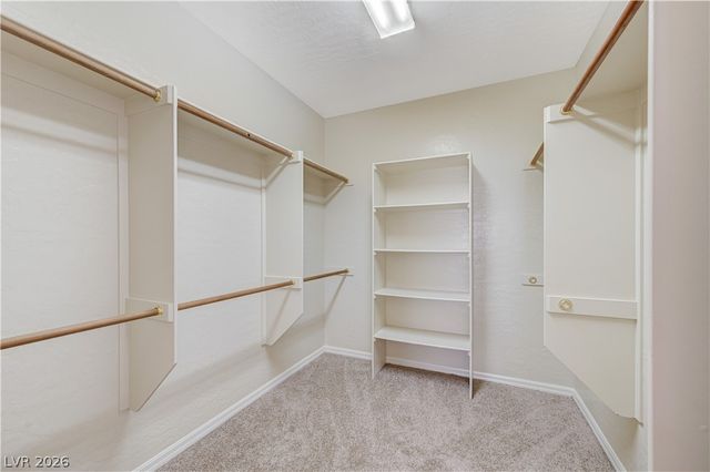 8833 SHERWOOD PARK Drive, Las Vegas, NV 89131