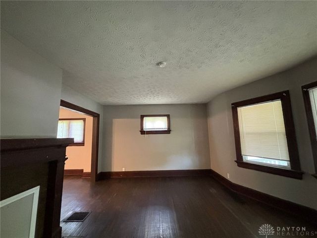 1501 Viola Avenue, Dayton, OH 45405
