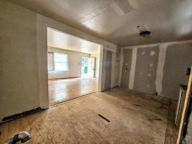 1109 Ruppel St, Pueblo, CO 81001