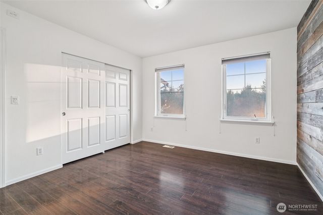 1324 Hansberry Avenue NE, Orting, WA 98360