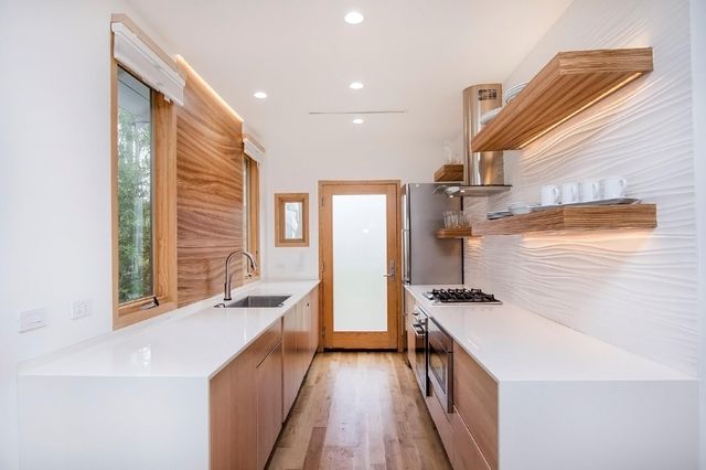 811 E 23rd Street, Houston, TX 77009