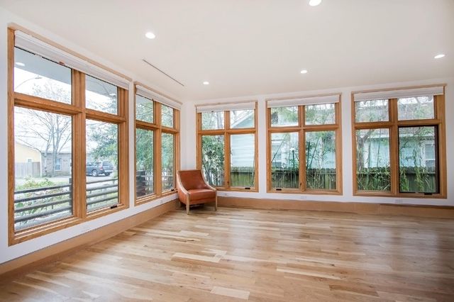 811 E 23rd Street, Houston, TX 77009