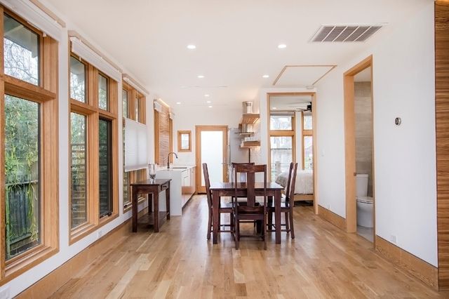 811 E 23rd Street, Houston, TX 77009